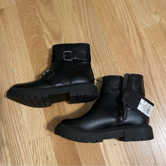 Cat & Jack Black Double Buckle Chunky Moto Boots NEW Sz 13 Kids Girls Zip Up - Picture 4 of 4